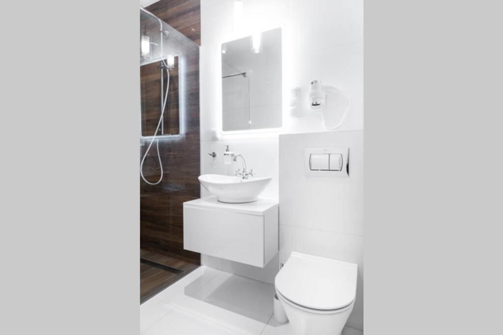 Househost Apartment: Miodowa 42/8a Street * Krakau